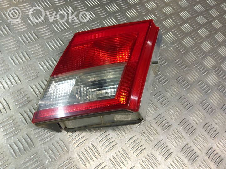 Saab 9-5 Lampy tylnej klapy bagażnika 