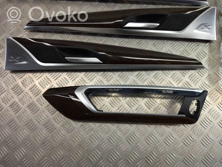 BMW X3 G01 Boczki / Tapicerka drzwi / Komplet 