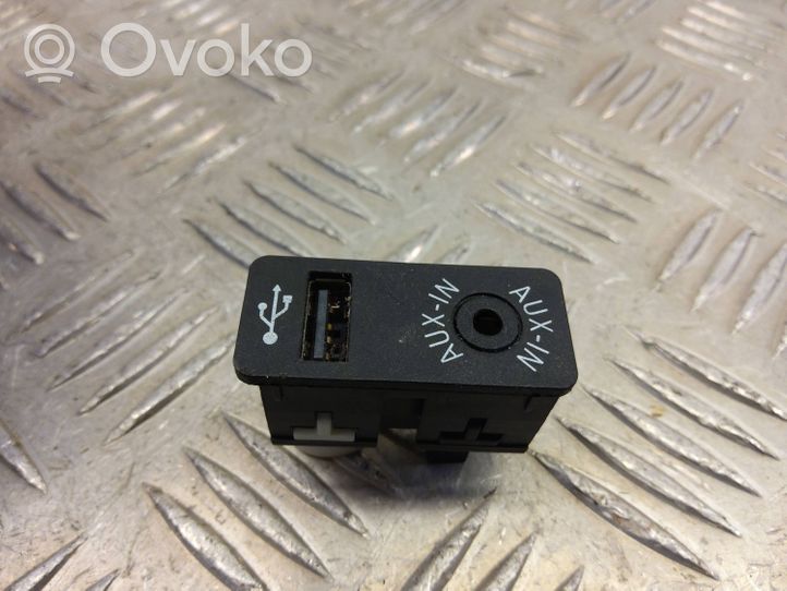 BMW X1 F48 F49 Câble adaptateur AUX 9229246