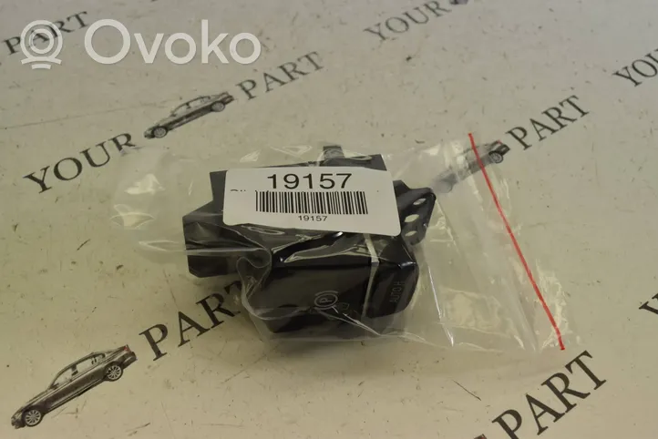 BMW X3 G01 Przycisk / Włącznik hamulca ręcznego 9109311