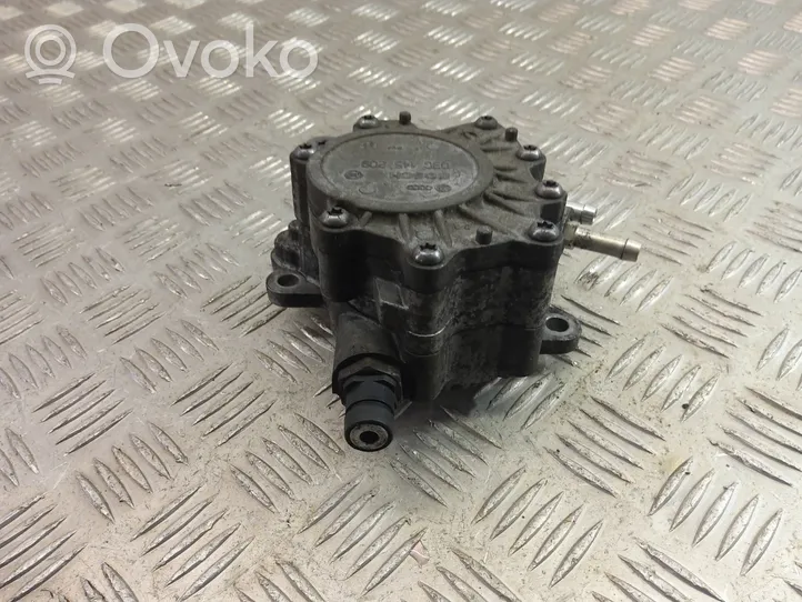 Skoda Octavia Mk1 (1U) Pompe à vide 03G145209C