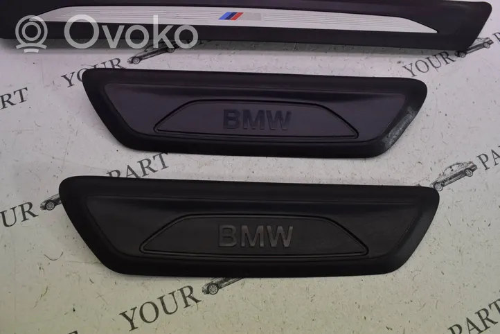 BMW X1 F48 F49 Kita slenkscių/ statramsčių apdailos detalė 7263315