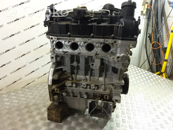 BMW 4 F32 F33 Motor B2841136