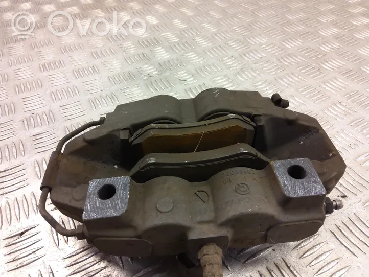 Alfa Romeo Stelvio Caliper del freno trasero 