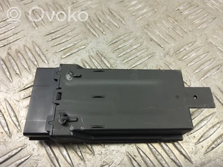 BMW 3 F30 F35 F31 Module de commande de siège 7490465