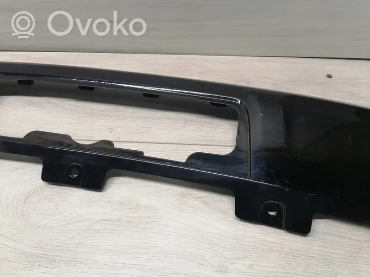 Maserati Levante Rivestimento della parte inferiore del paraurti posteriore 670045350