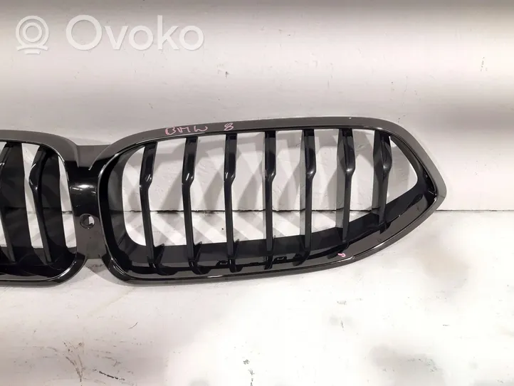 BMW 8 G14 Maskownica / Grill / Atrapa górna chłodnicy 7449425