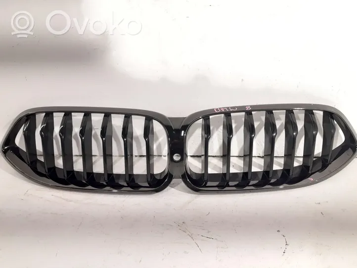 BMW 8 G14 Maskownica / Grill / Atrapa górna chłodnicy 7449425