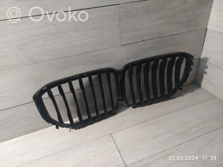 BMW X5 G05 Atrapa chłodnicy / Grill 7454887