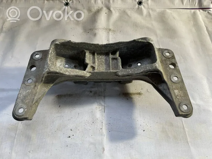 BMW 6 E63 E64 Gearbox mounting bracket 6764617