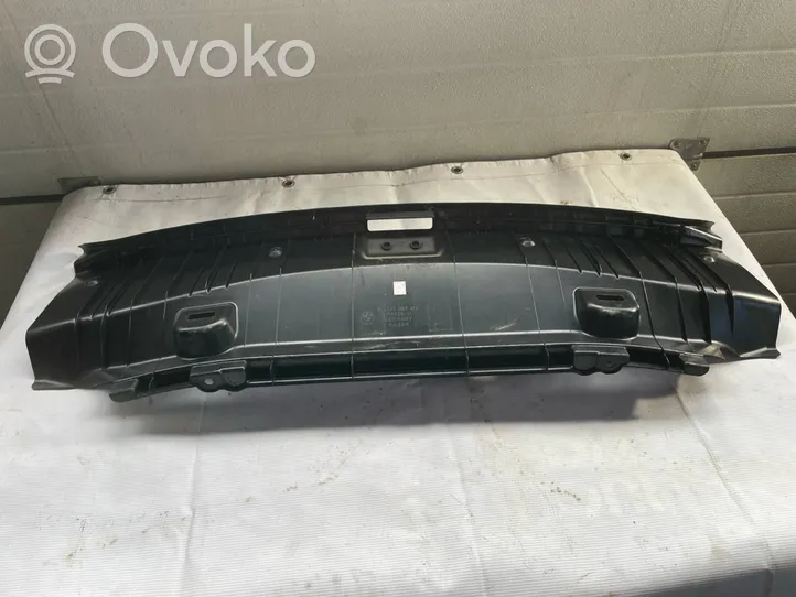 BMW 6 E63 E64 Osłona pasa bagażnika 15892811