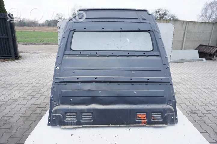 Volkswagen Crafter Paratia vano motore 