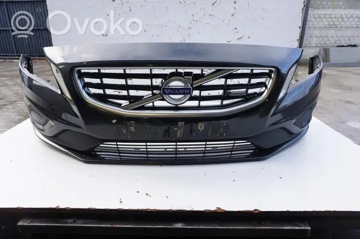 Volvo S60 Front bumper 