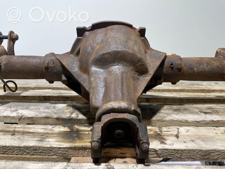 Chevrolet Tahoe Rear axle beam with reductor 