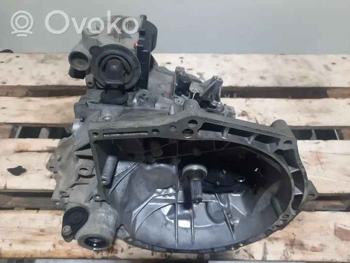 Peugeot 208 Automatic gearbox 9682563580