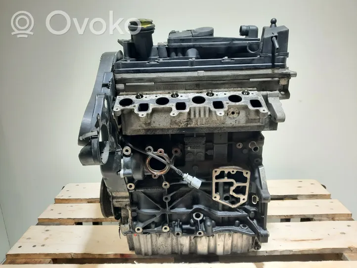 Volkswagen Golf VI Moottori CBD