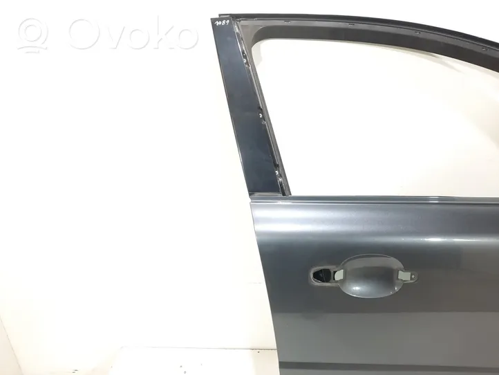 Volvo V70 Front door 