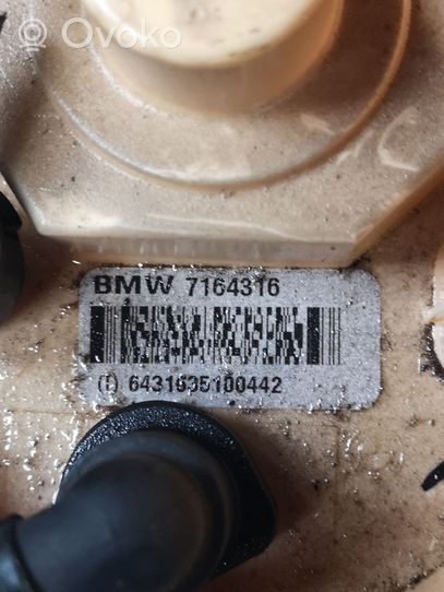 BMW X5 E70 Capteur niveau de carburant 7164316