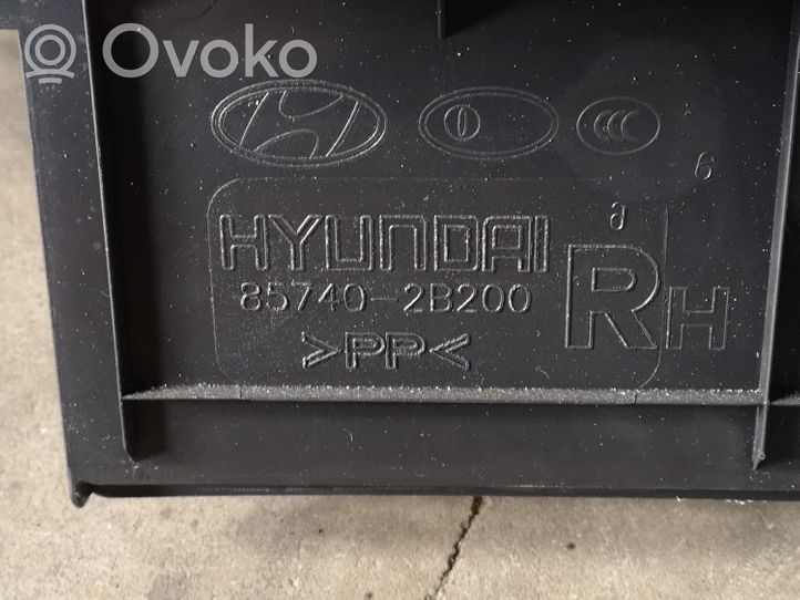 Hyundai Santa Fe Boczek / Tapicerka / bagażnika 857402B200