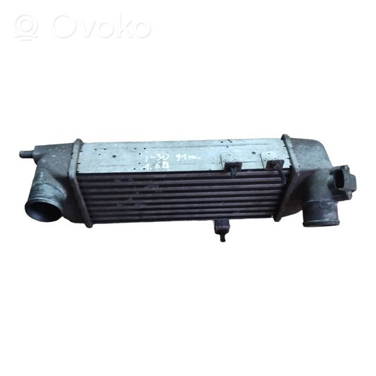 Hyundai i30 Chłodnica powietrza doładowującego / Intercooler 282712A610