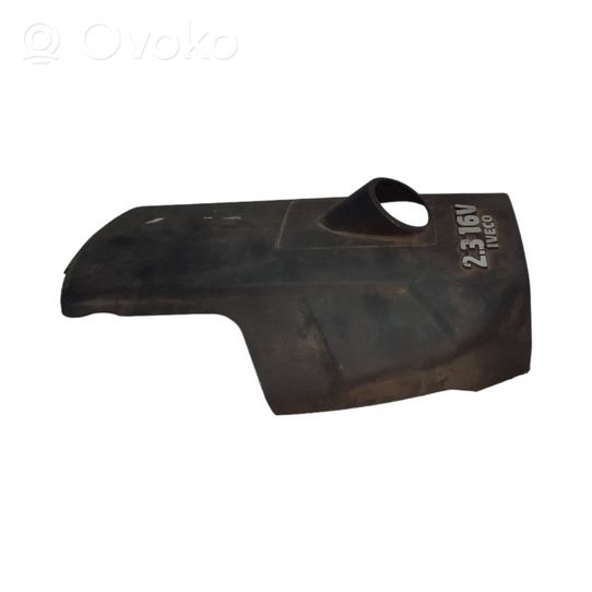 Iveco Daily 35 - 40.10 Cubierta del motor (embellecedor) 504034872A