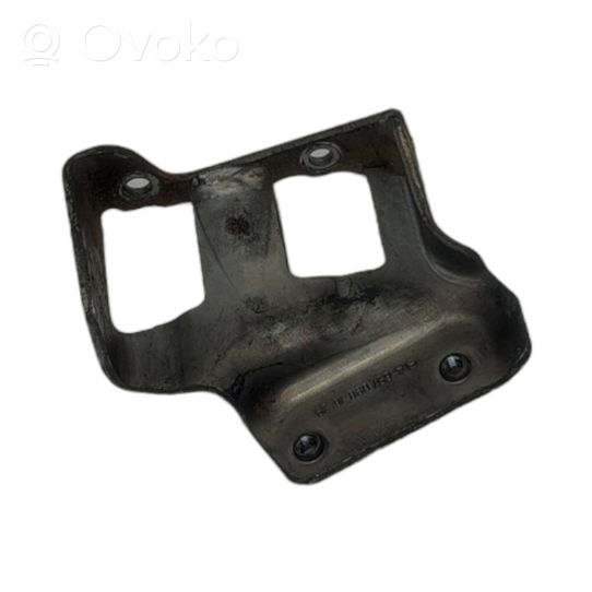 Mercedes-Benz Sprinter W906 Supporto della valvola di raffreddamento EGR A6510981639