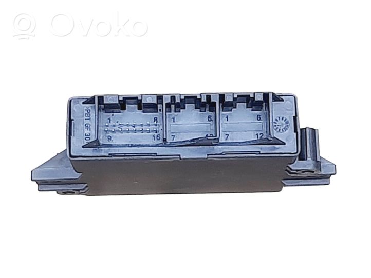 Renault Vel Satis Pysäköintitutkan (PCD) ohjainlaite/moduuli 8200235627