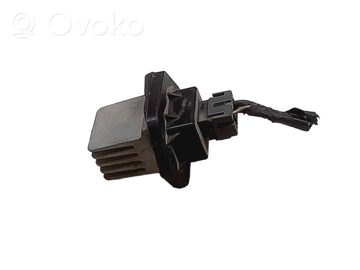 KIA Sorento Heater blower fan relay 6M01