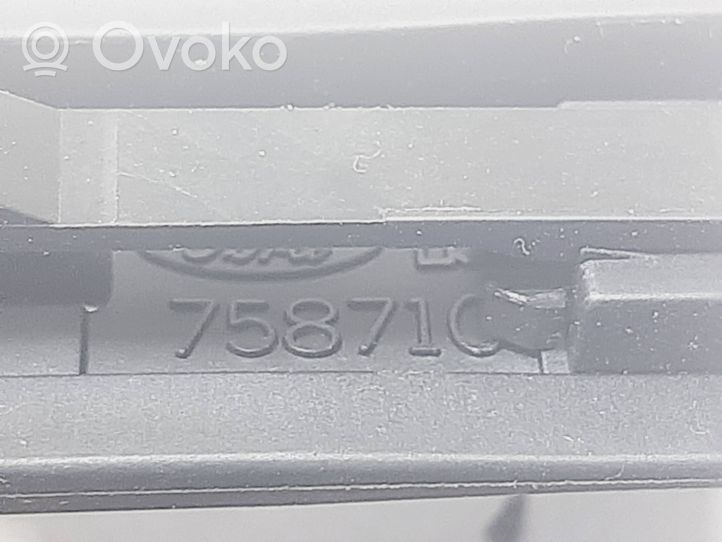 Ford Transit Przyciski / Przełącznik regulacji głośności 758709