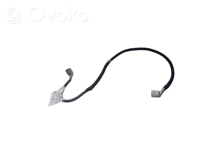 Mercedes-Benz C W204 Cables del cambiador de CD A2045405609