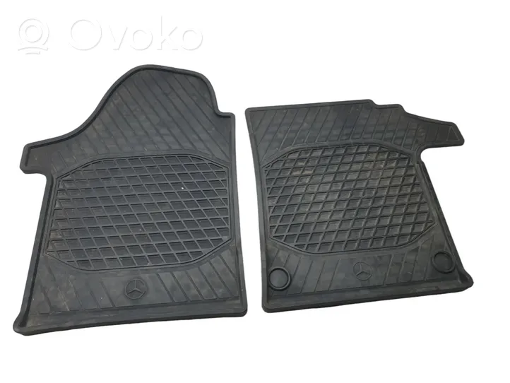 A4476806600 MercedesBenz Vito Viano W447 Front floor carpet liner, 50.