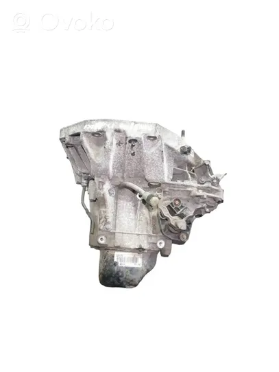 Renault Megane II Manual 5 speed gearbox JR5108