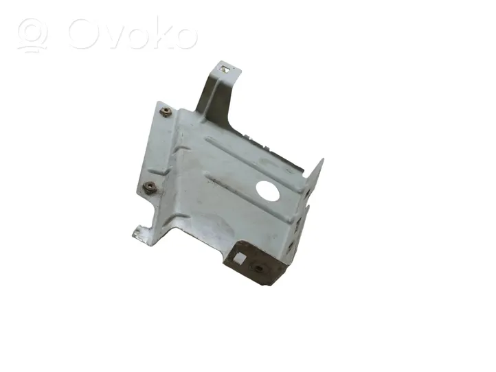 Renault Master III Fender mounting bracket 631236296R