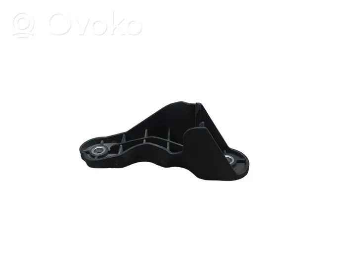 Volvo XC60 Gear shift cable bracket 