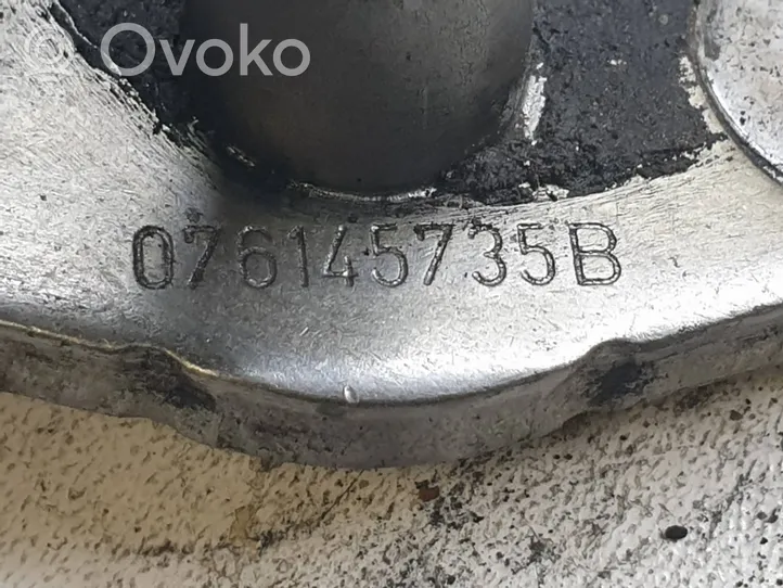Volkswagen Crafter Przewód olejowy smarowania turbiny 076145735B