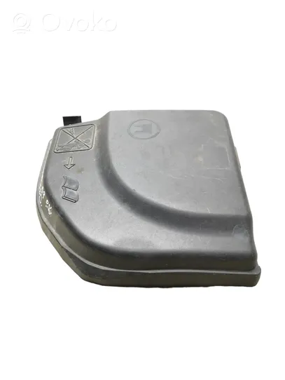 Citroen Berlingo Fuse box cover 9658418180