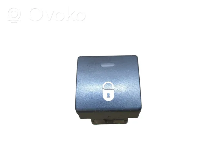 Citroen Berlingo Central locking switch button 96582880XT