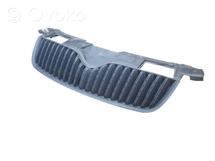 Skoda Roomster (5J) Griglia superiore del radiatore paraurti anteriore 5J0853668