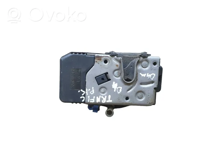 Renault Trafic II (X83) Serrure de porte avant 8200008260