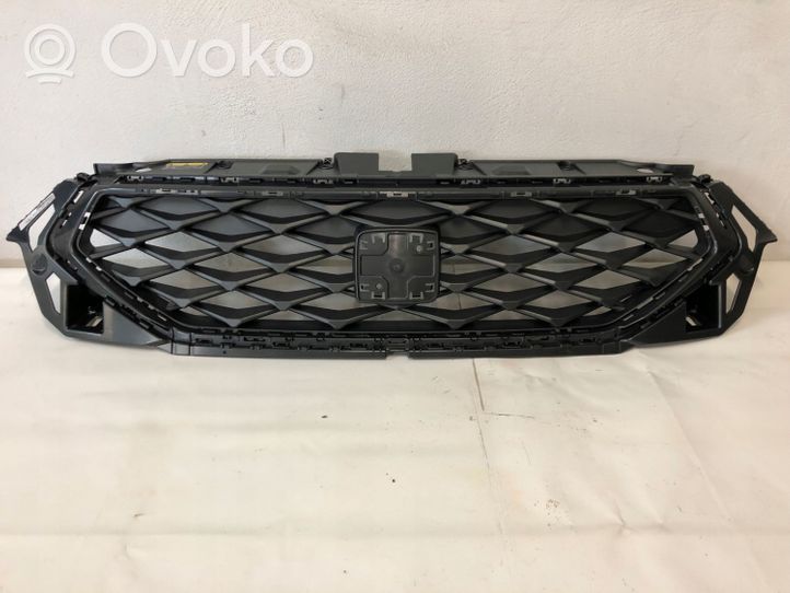 Seat Ateca Front bumper upper radiator grill 575853654P