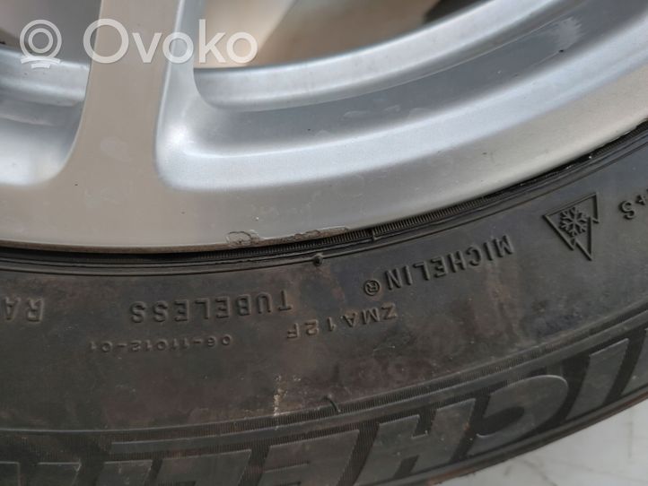 Porsche Macan R18 alloy rim 