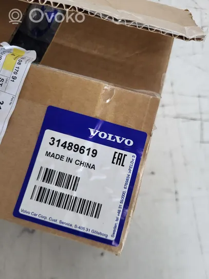 Volvo XC40 Głośnik drzwi przednich 31489619