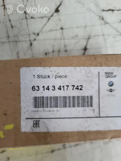 BMW X3 E83 Etuoven sisävalo OEM