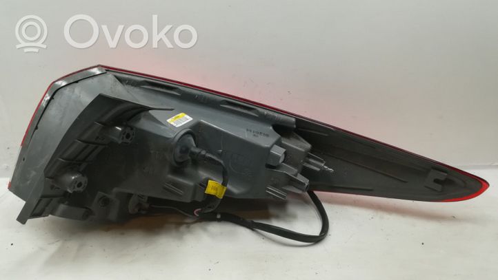 Hyundai i40 Lampy tylne / Komplet 924013Z0