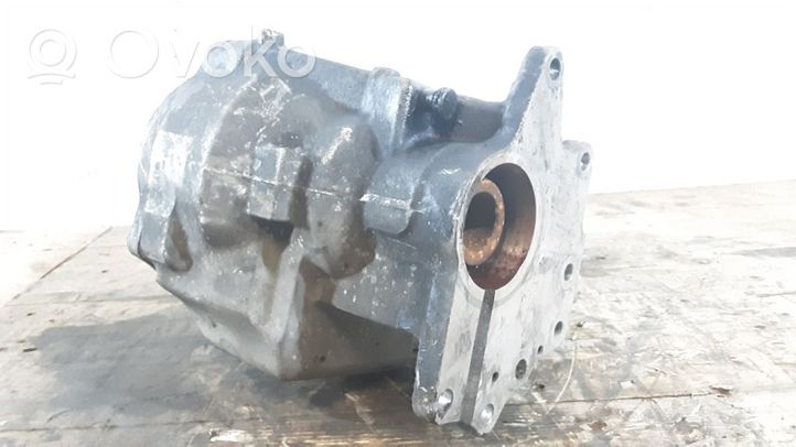 Volvo XC70 Gearbox transfer box case 7520115990