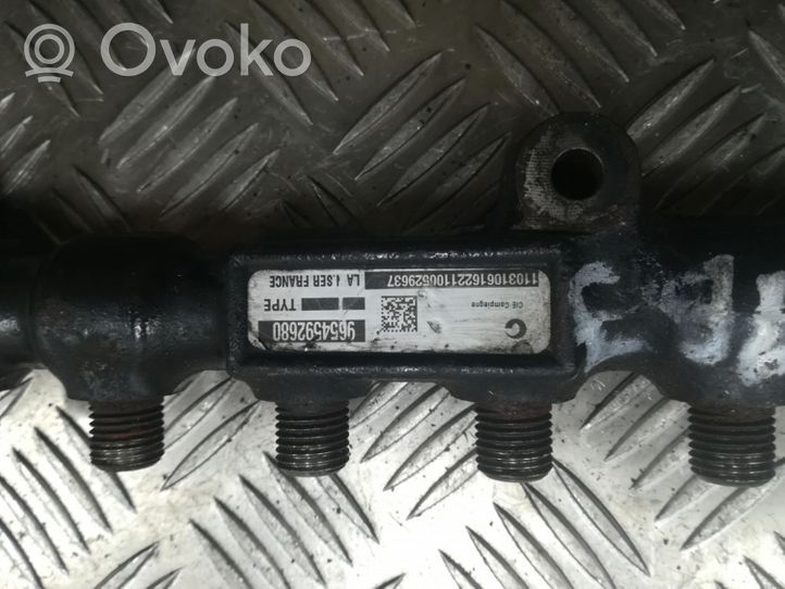 Nissan Micra Tuyau de conduite principale de carburant 9654592680