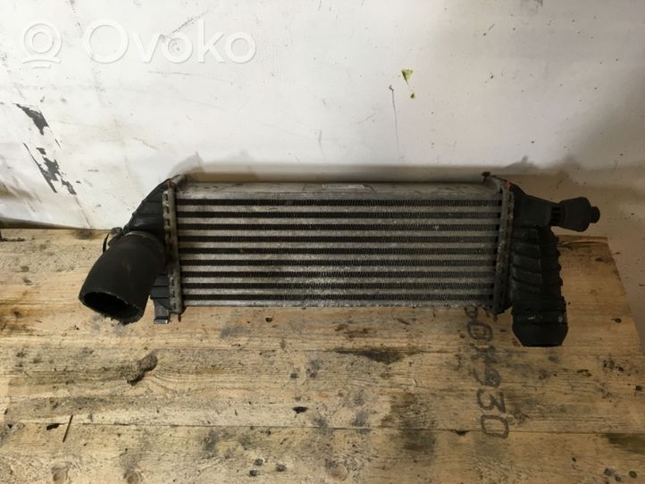 Renault Kangoo II Radiador intercooler 8200427469