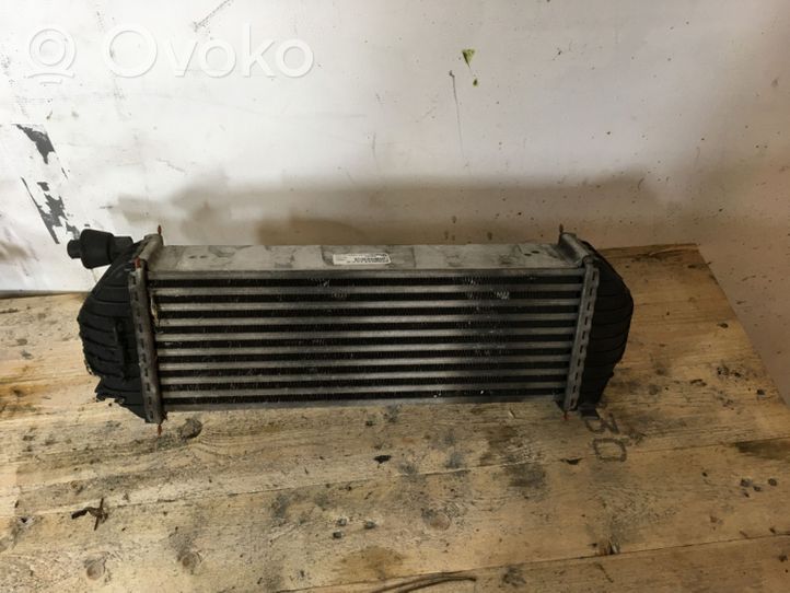 Renault Kangoo II Radiador intercooler 8200427469