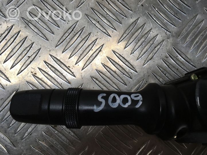 Hyundai i40 Interruptor de la velocidad del limpiaparabrisas 934202K560