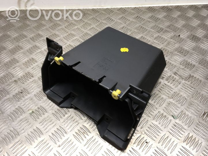 Volvo S40 Glove box 09491937